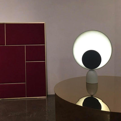 Prynd Modern Table Lamp