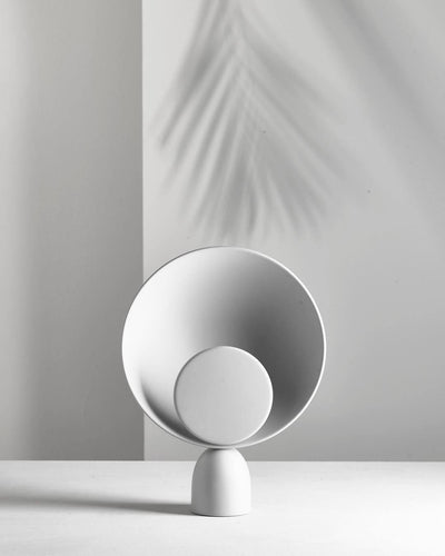 Prynd Modern Table Lamp