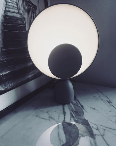 Prynd Modern Table Lamp