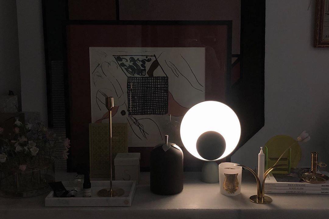 Prynd Modern Table Lamp
