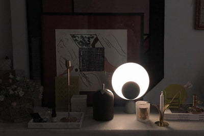 Prynd Modern Table Lamp