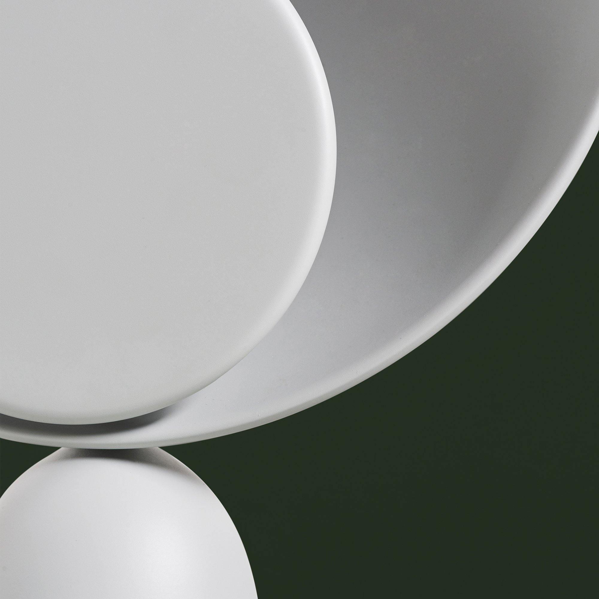 Prynd Modern Table Lamp