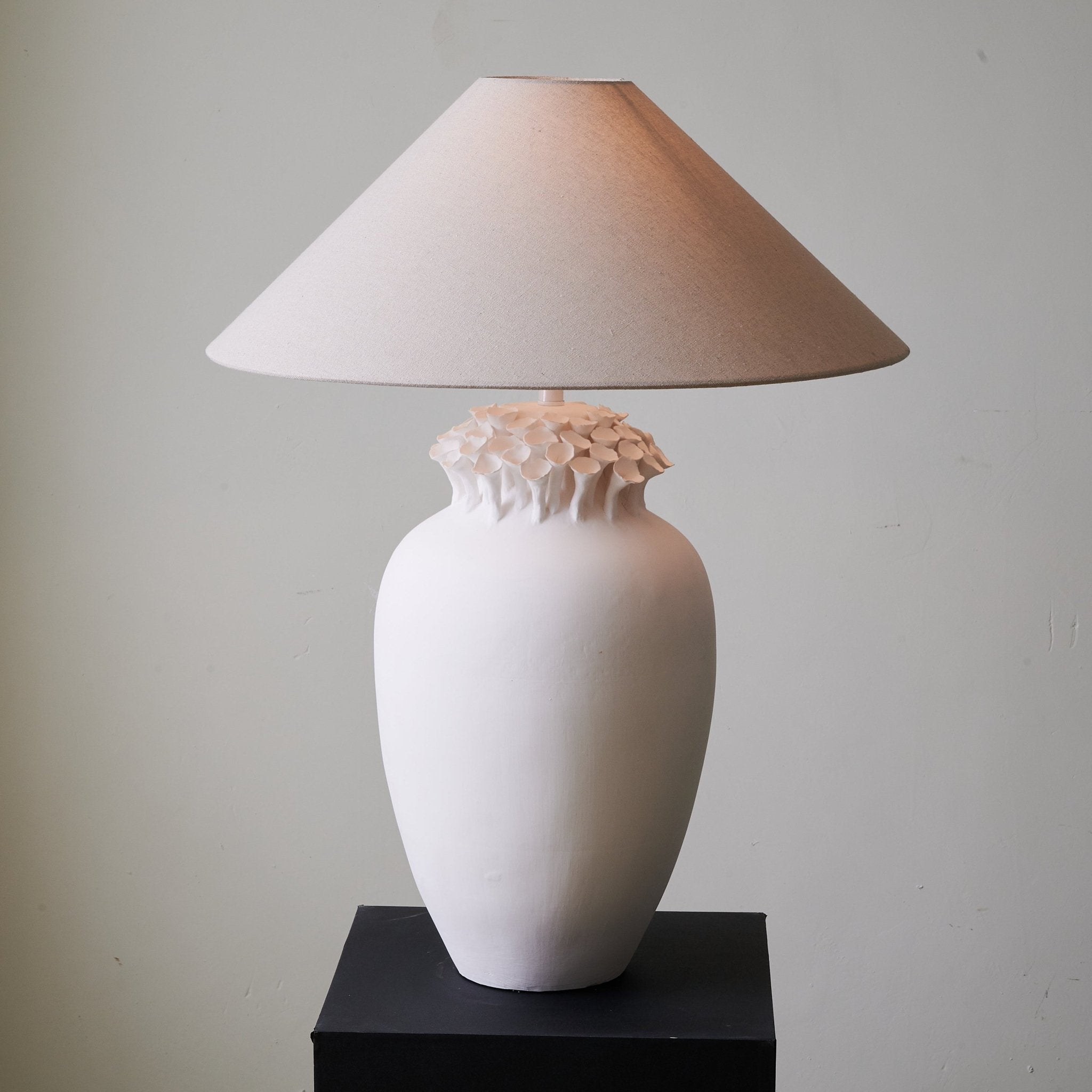 Poppy Minimalist Table Lamp