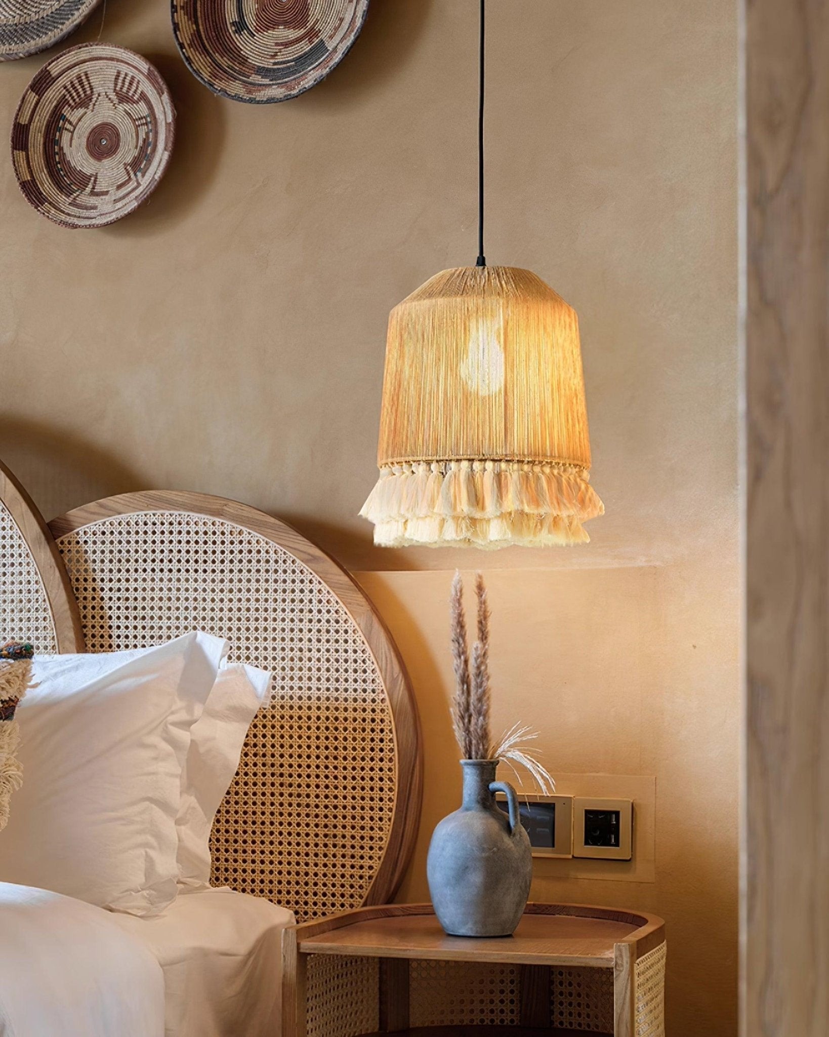 Lustra Pendant Lamp Cotton Tassels for Living Room - Neutral Decor