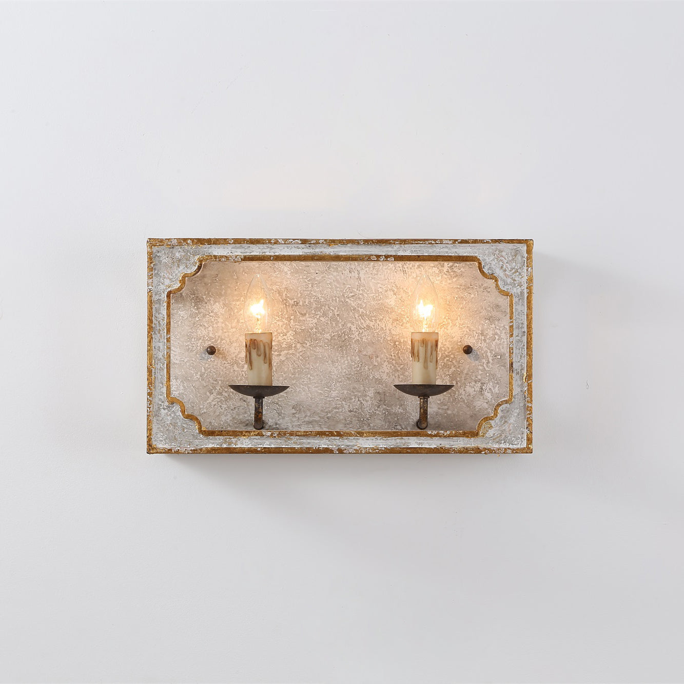 Orelararia Sconce