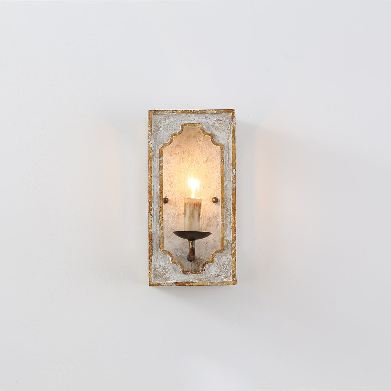 Orelararia Sconce
