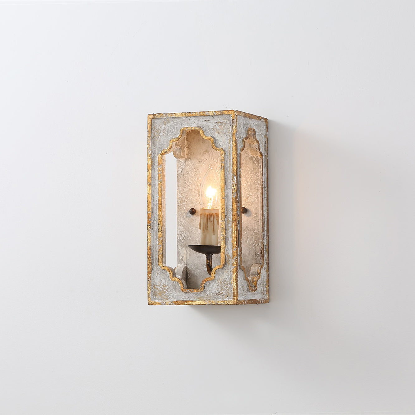 Orelararia Sconce