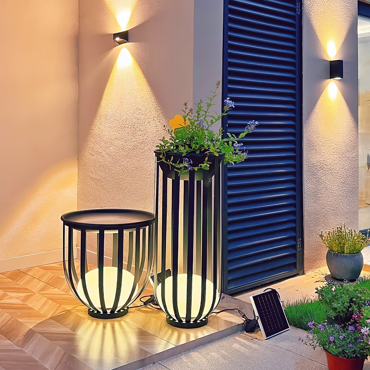 Matteo Outdoor Lamp