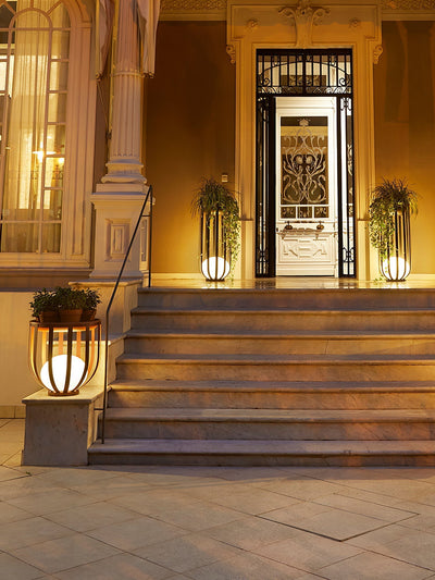 Matteo Outdoor Lamp