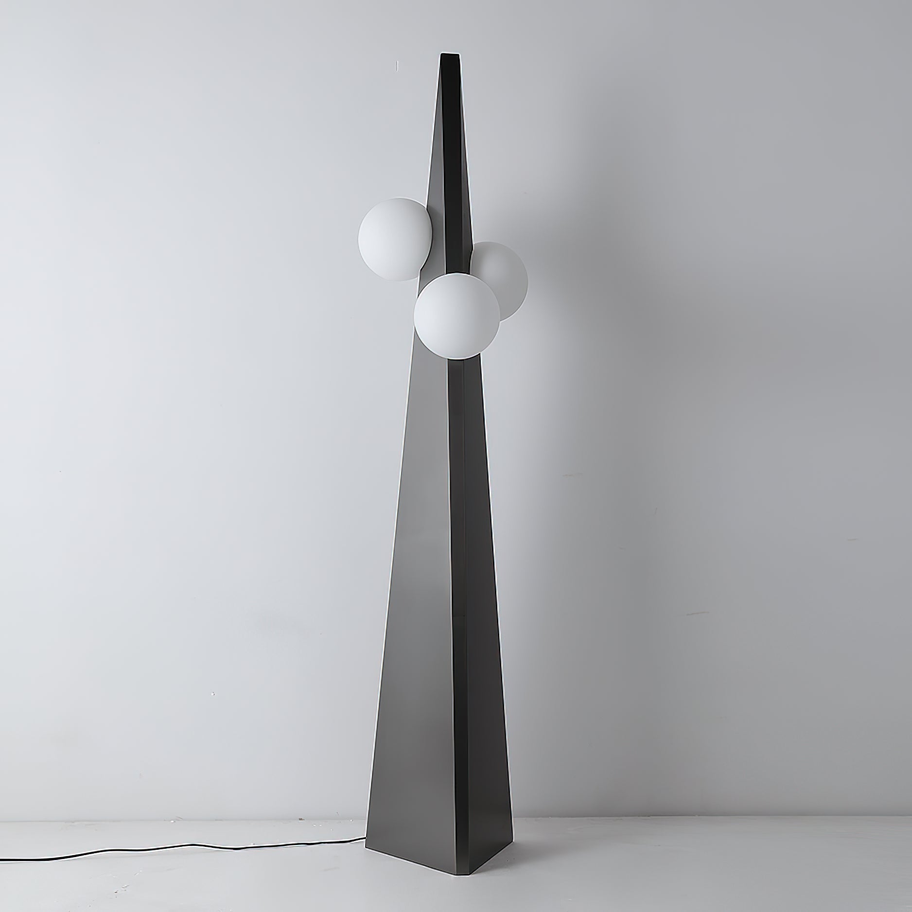 Veleette Floor Lamp