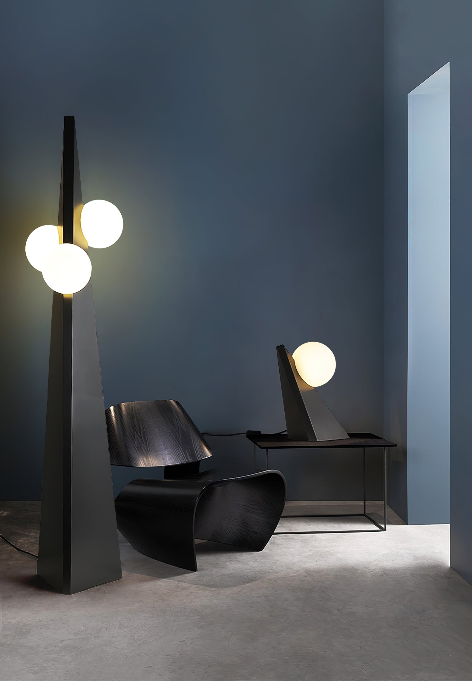 Veleette Floor Lamp
