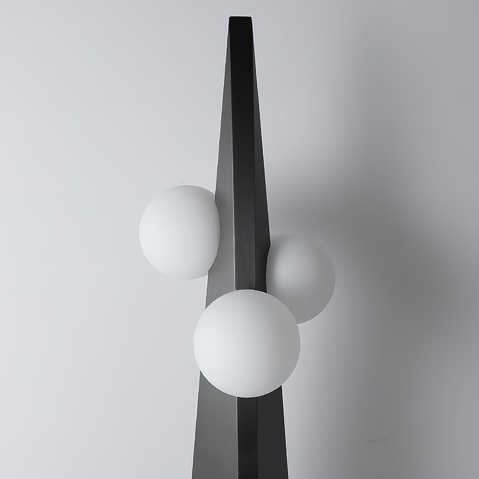 Veleette Floor Lamp