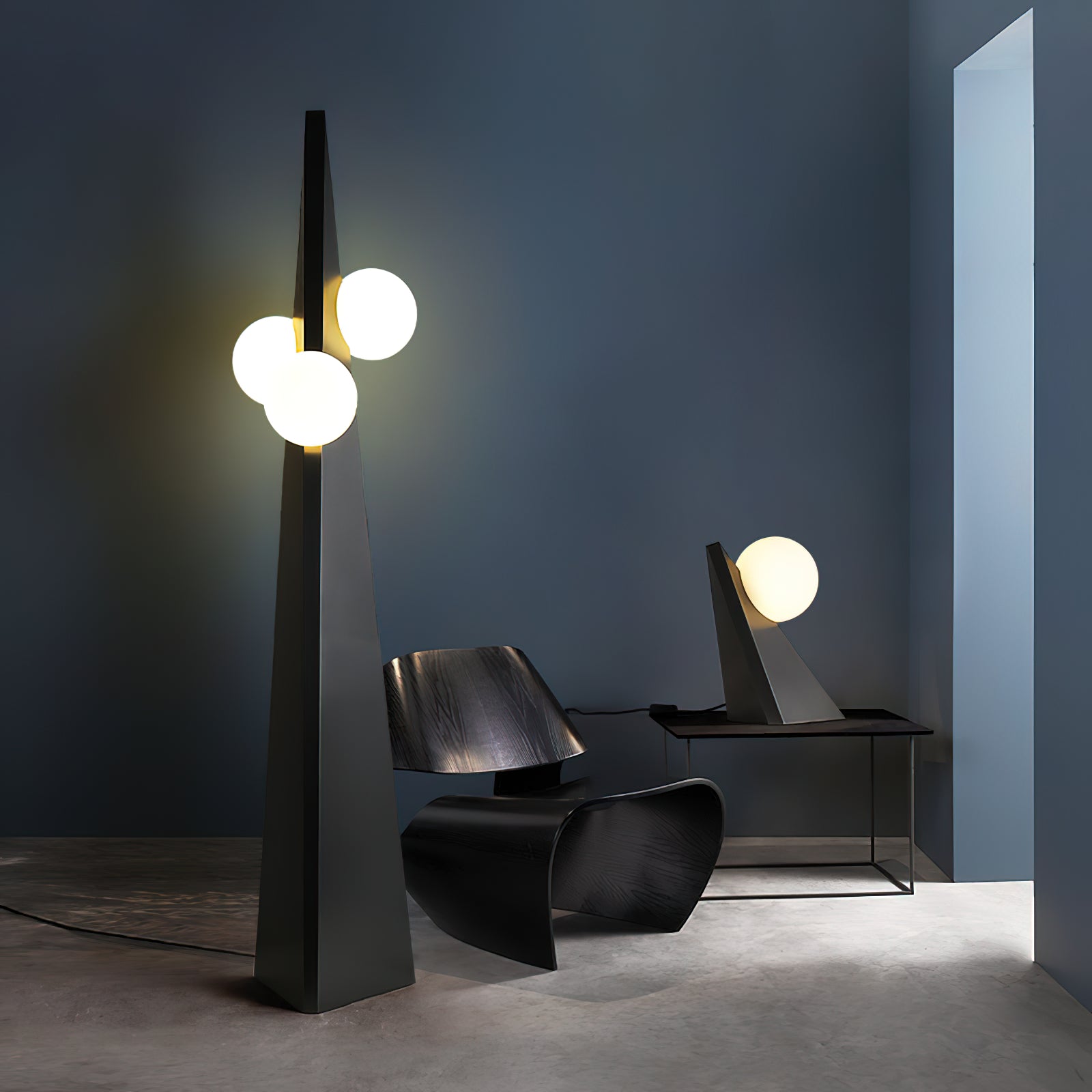 Veleette Floor Lamp