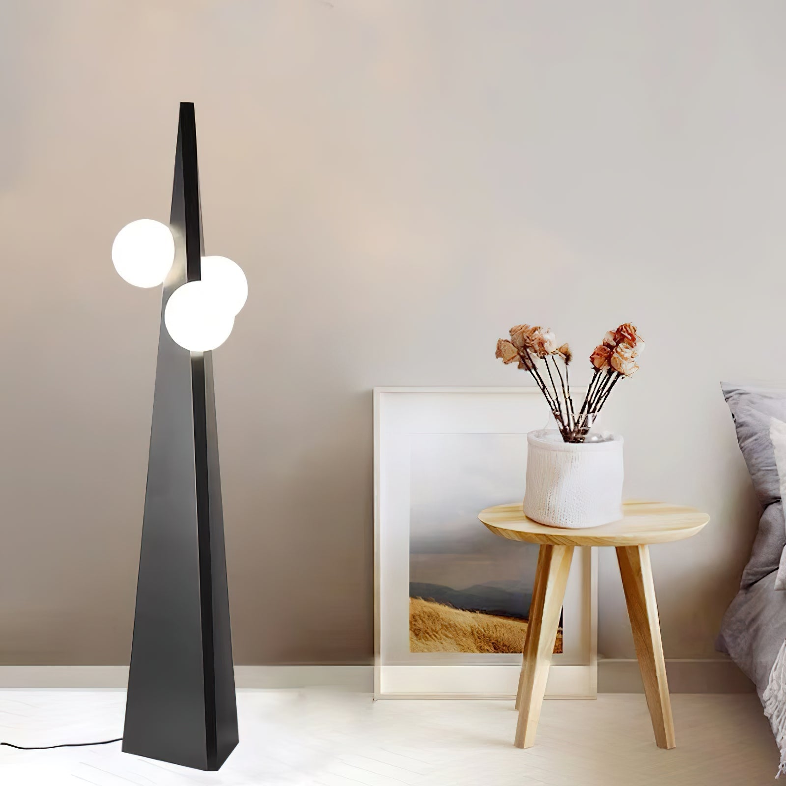 Veleette Floor Lamp