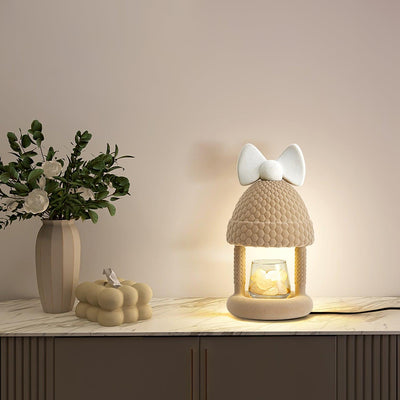 Zarinil Flocked Resin Playful Table Lamp