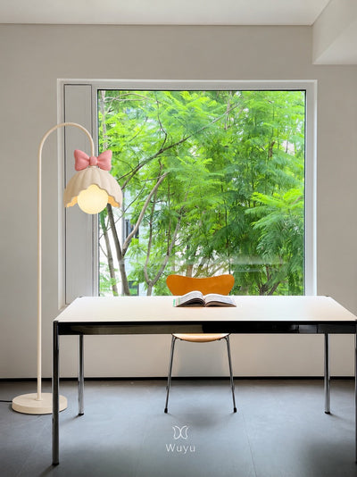 Bow Trim Petal Shade Floor Lamp