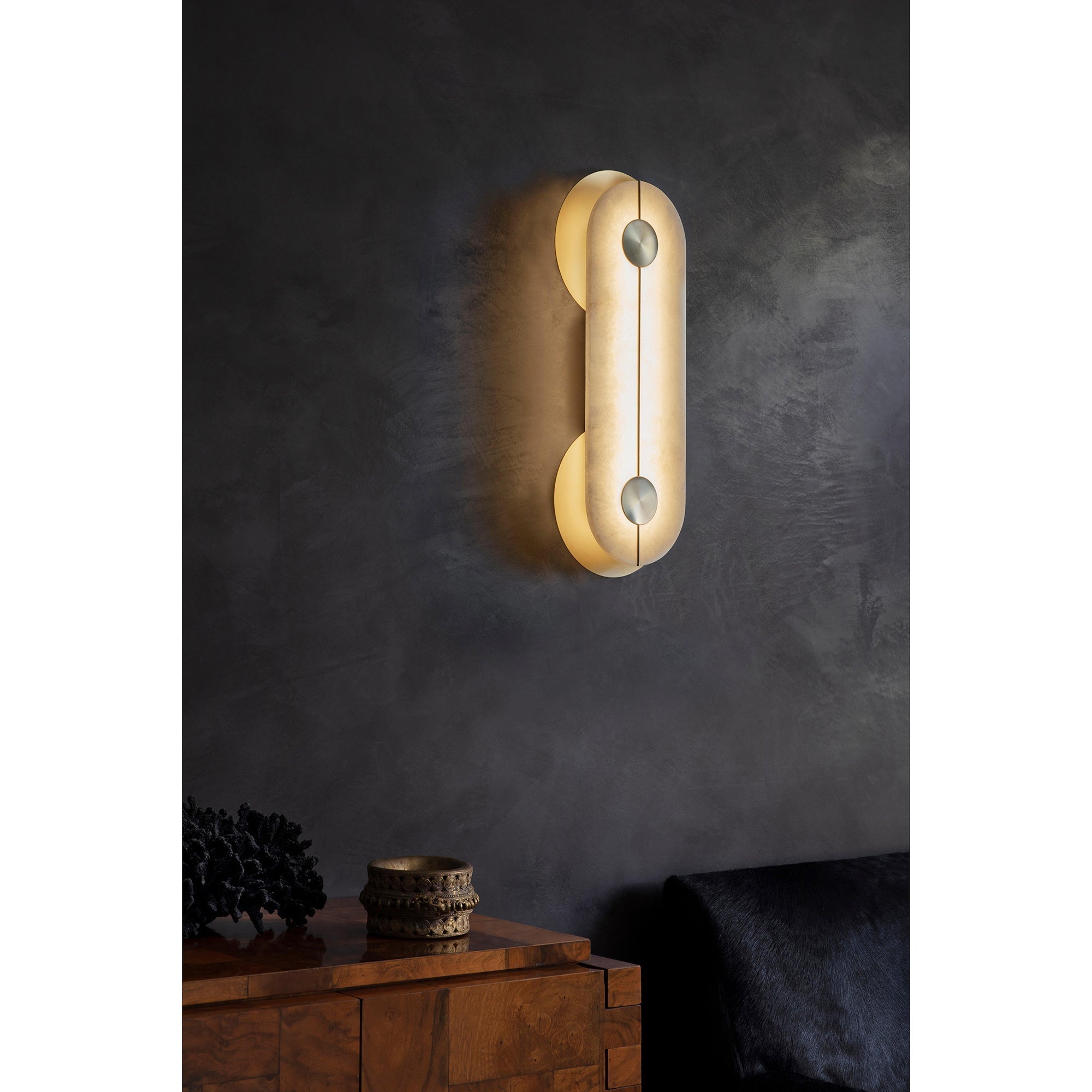 Lucasta Wall Lamp