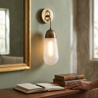 Oreloette Wall Lamp