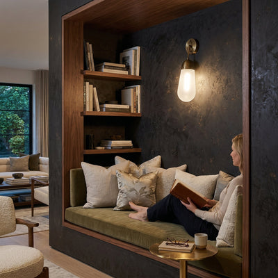 Oreloette Wall Lamp