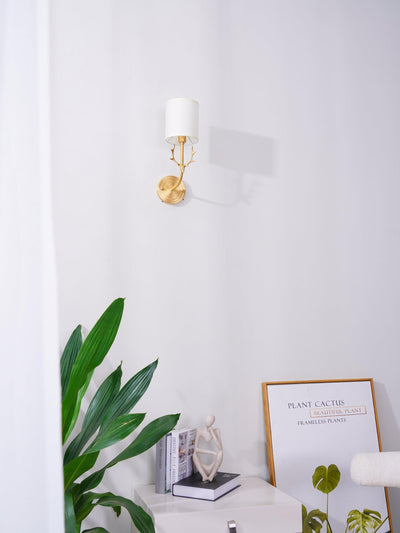 Auriviella Elegance Deer Head Brass Wall Light