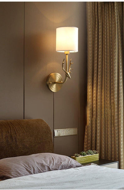 Auriviella Elegance Deer Head Brass Wall Light