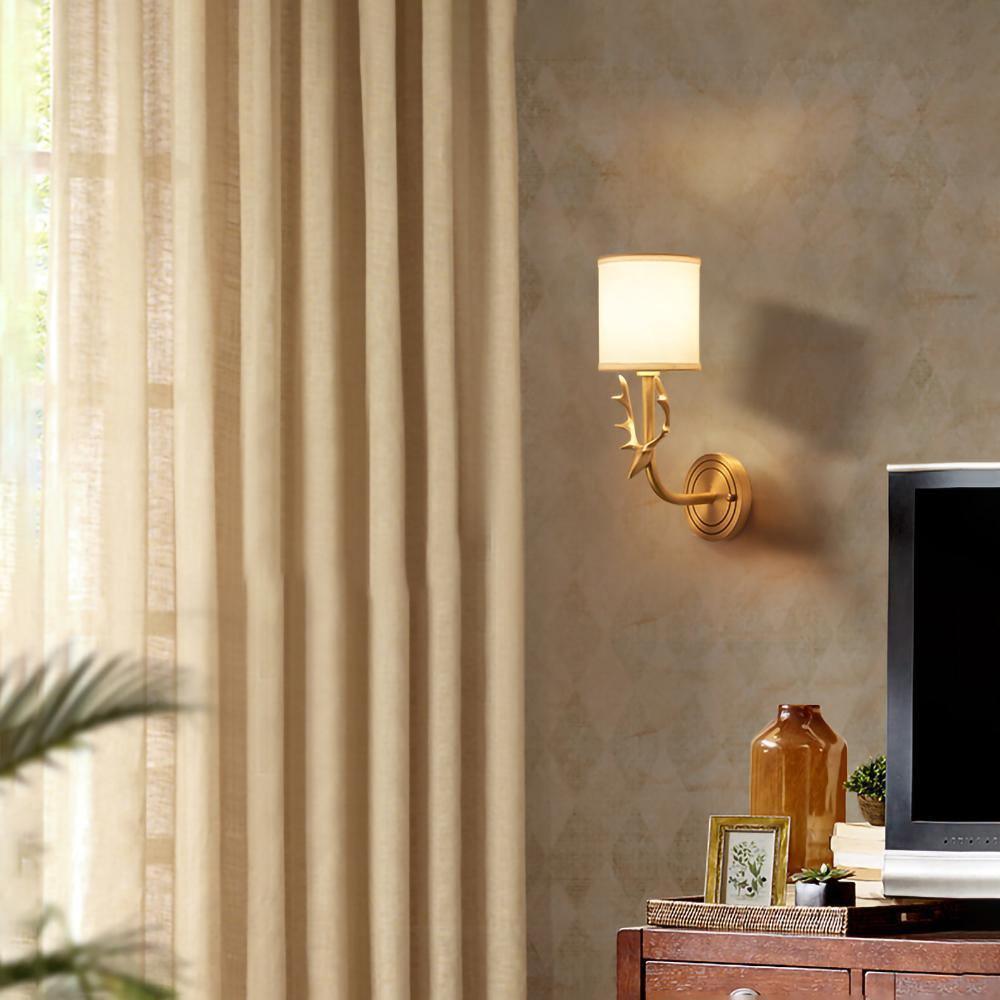 Auriviella Elegance Deer Head Brass Wall Light