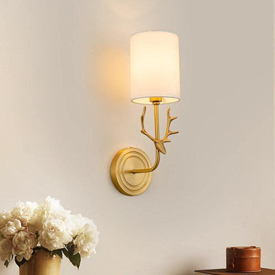Auriviella Elegance Deer Head Brass Wall Light