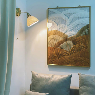 Oriiraria Wall Lamp Pleated Ceramic Brass