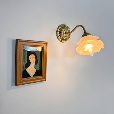 Palo Brass Floral Luxury Wall Lamp