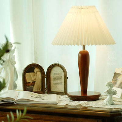 Linorelia Modern Fabric Table Lamp