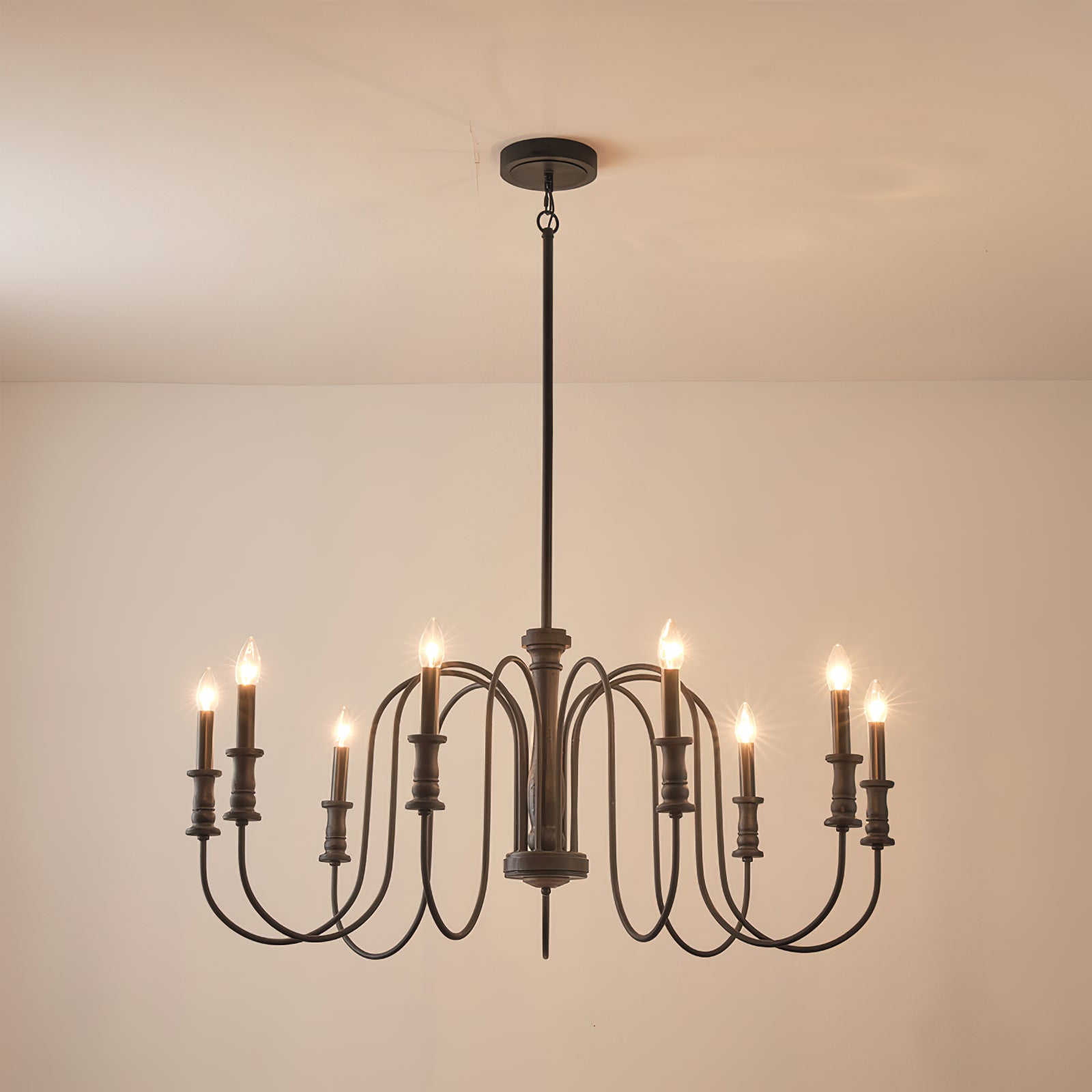 Rivivaria Chandelier