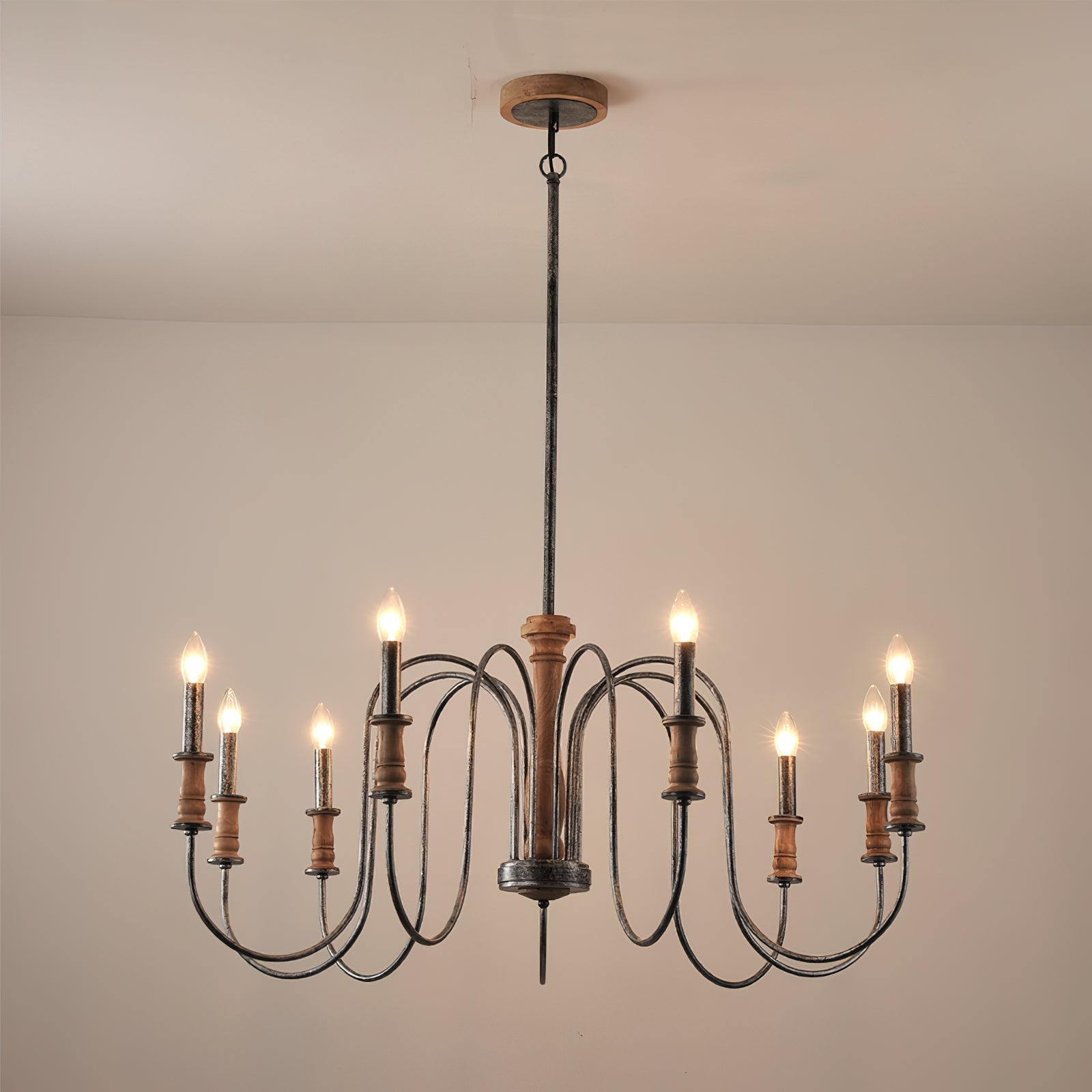 Rivivaria Chandelier