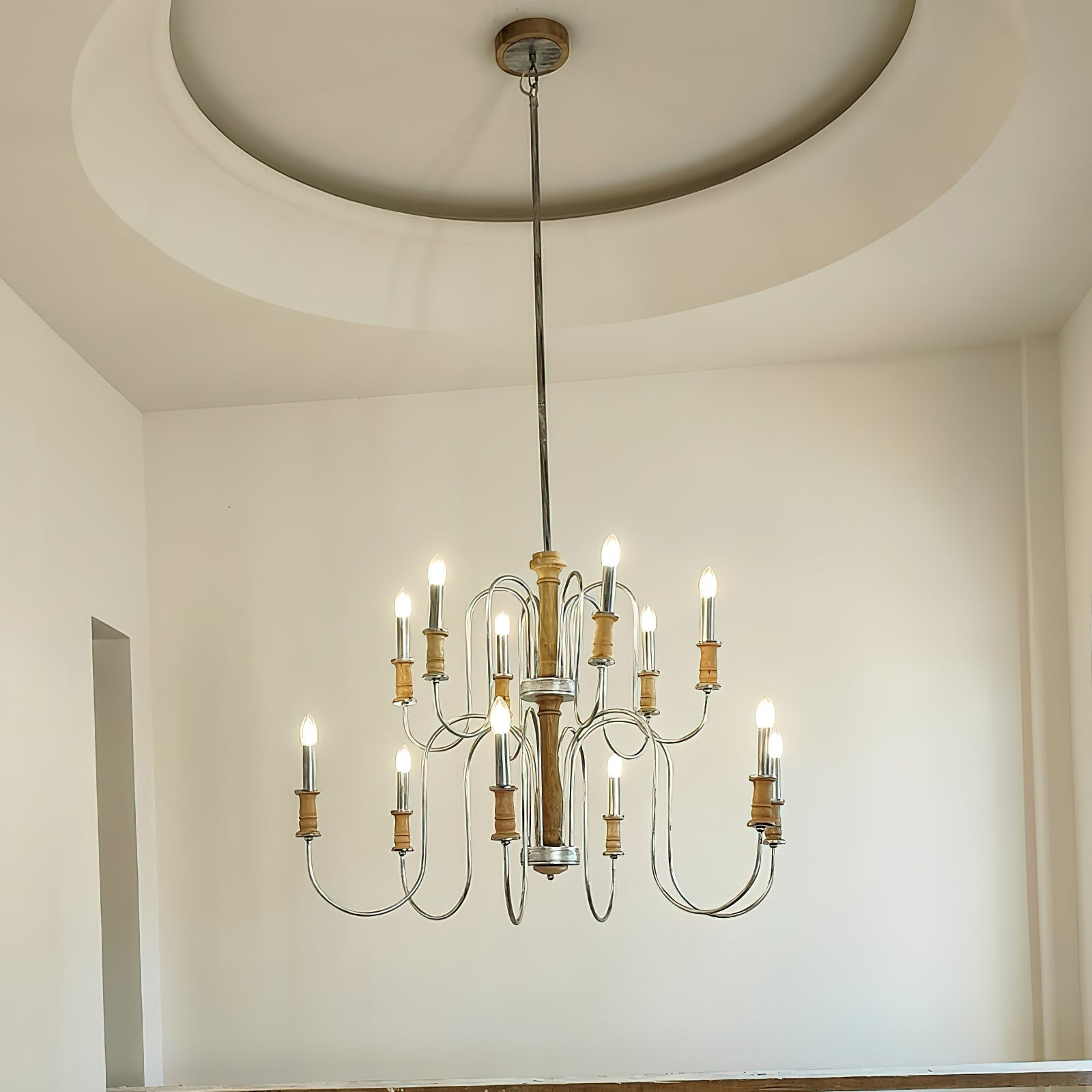 Rivivaria Chandelier