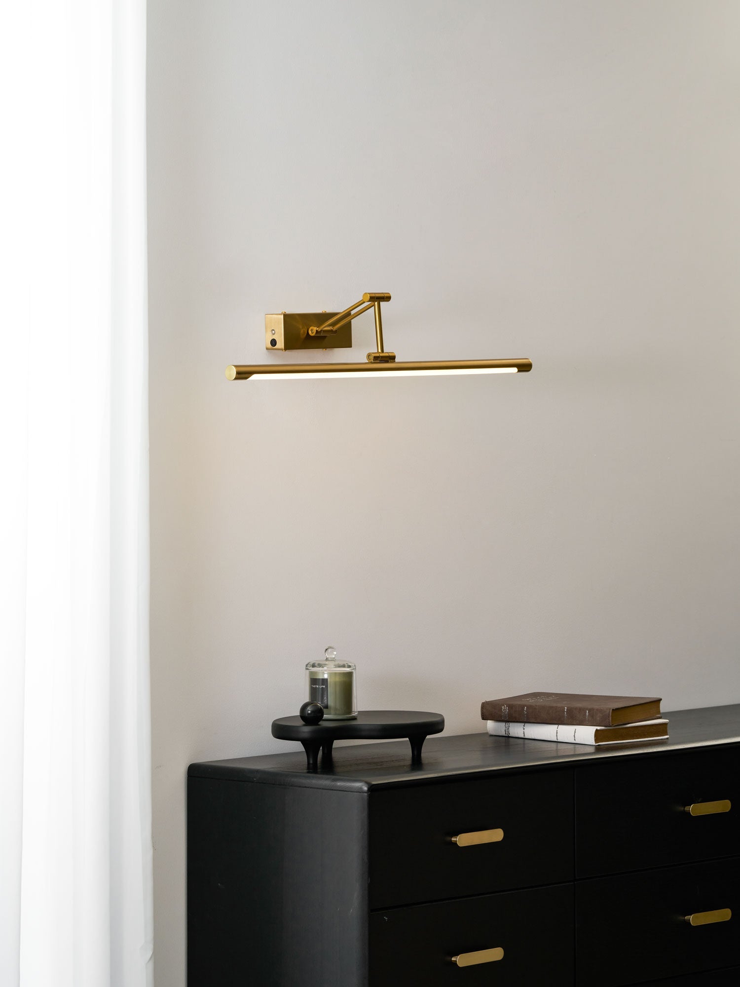 Westview Frame Rechargeable Indoor Wall Light