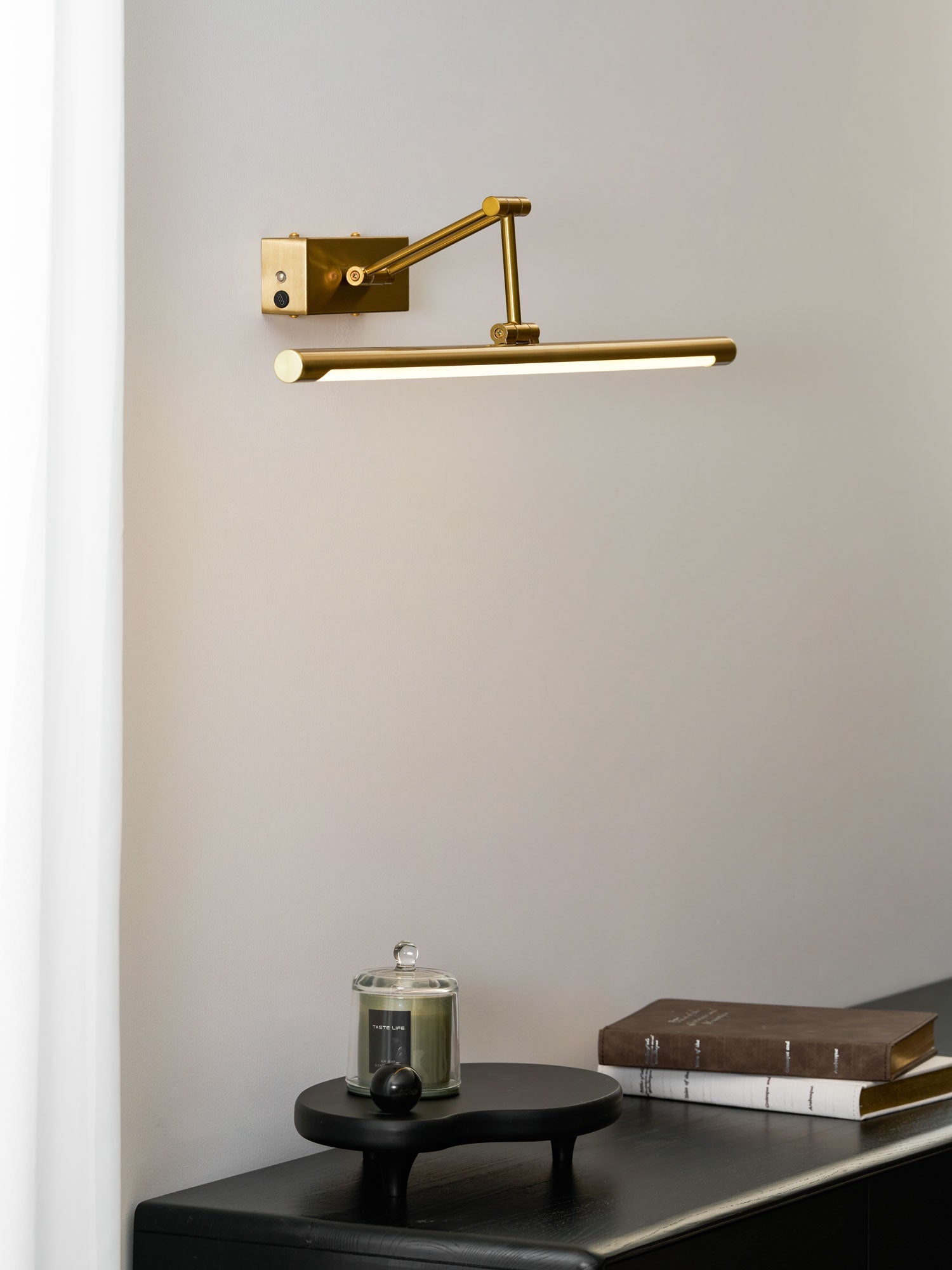 Westview Frame Rechargeable Indoor Wall Light