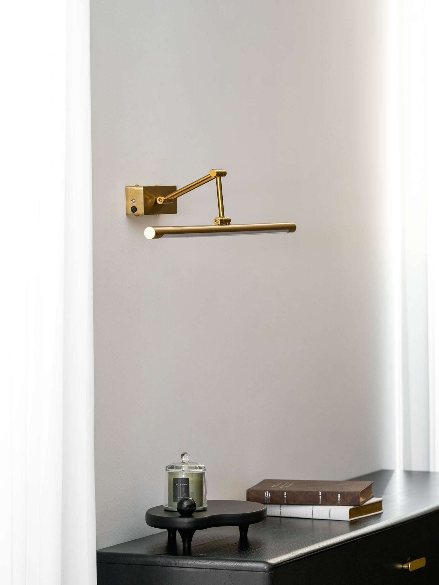 Westview Frame Rechargeable Indoor Wall Light
