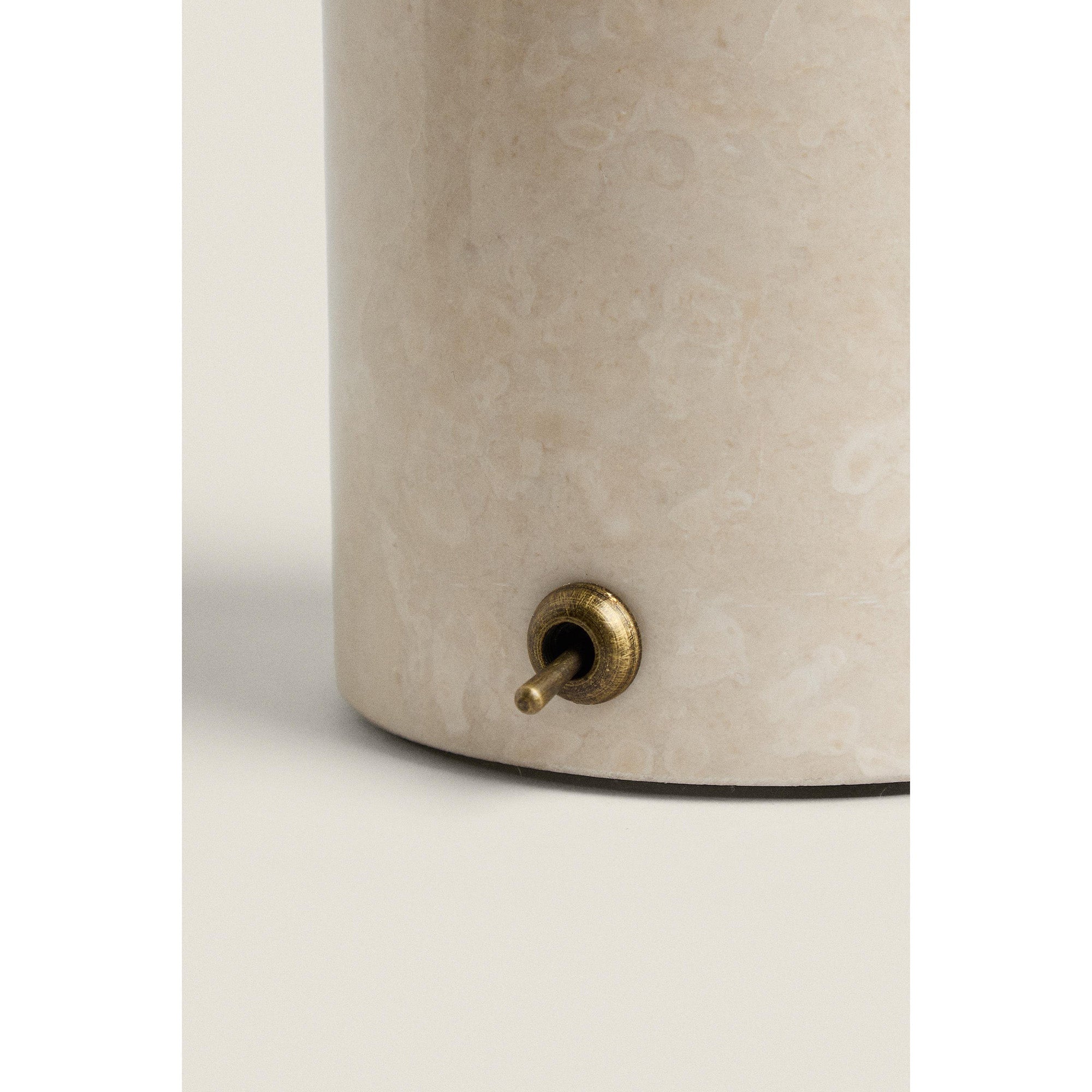 Elaerella Table Lamp