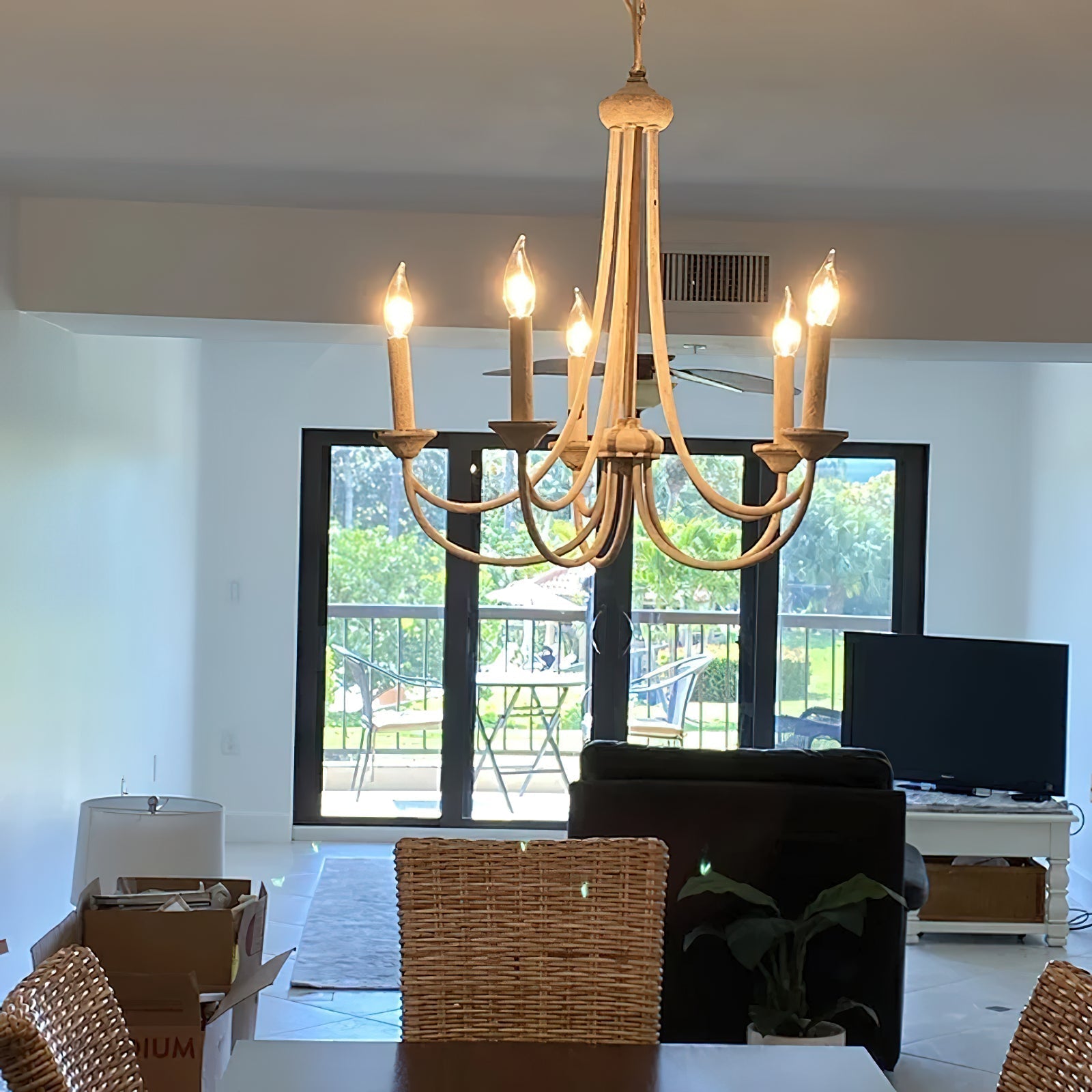 Veleeon Chandelier