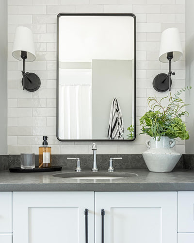 Lioranella Wall Lamp