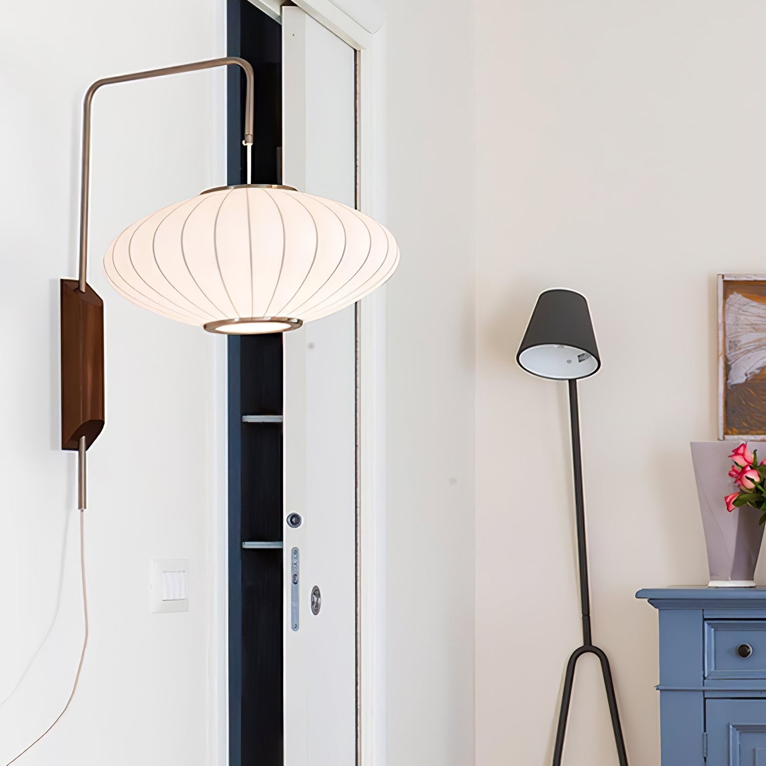 Lustra Wall Sconce Walnut Ball - Neutral Decor