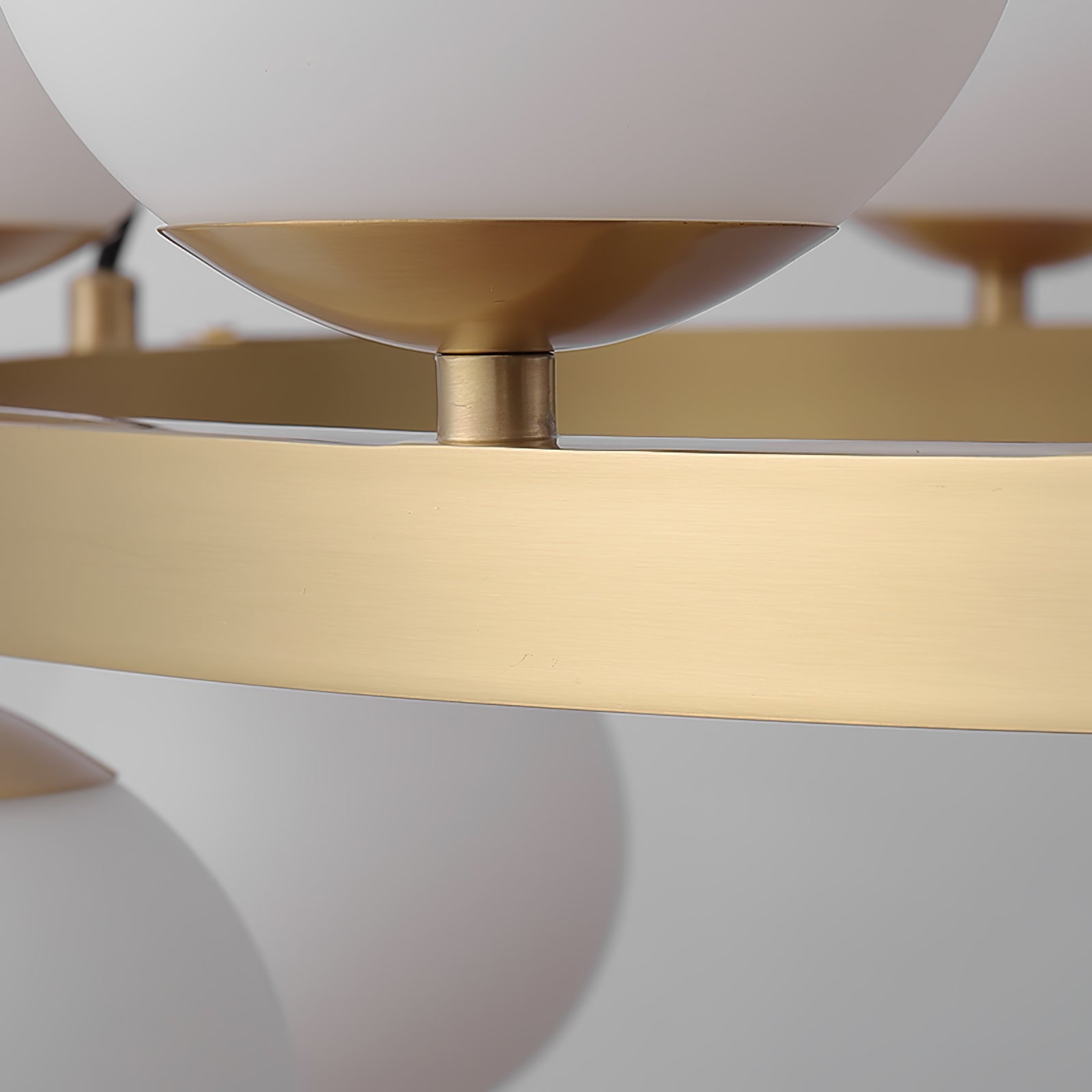 Aben Chandelier Globe Brass Ring
