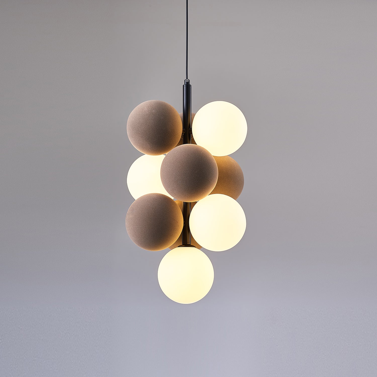 Blanor Industrial Artistic Pendant Lamp