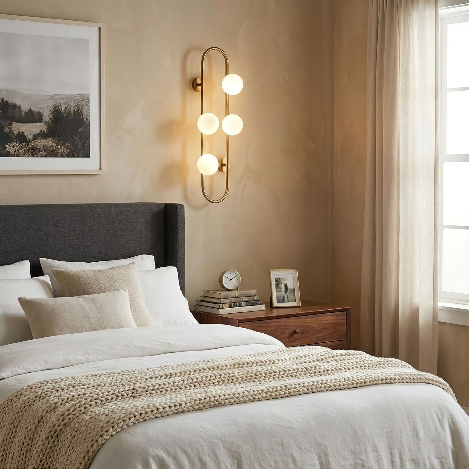Viraaira Buch Wall Lamp