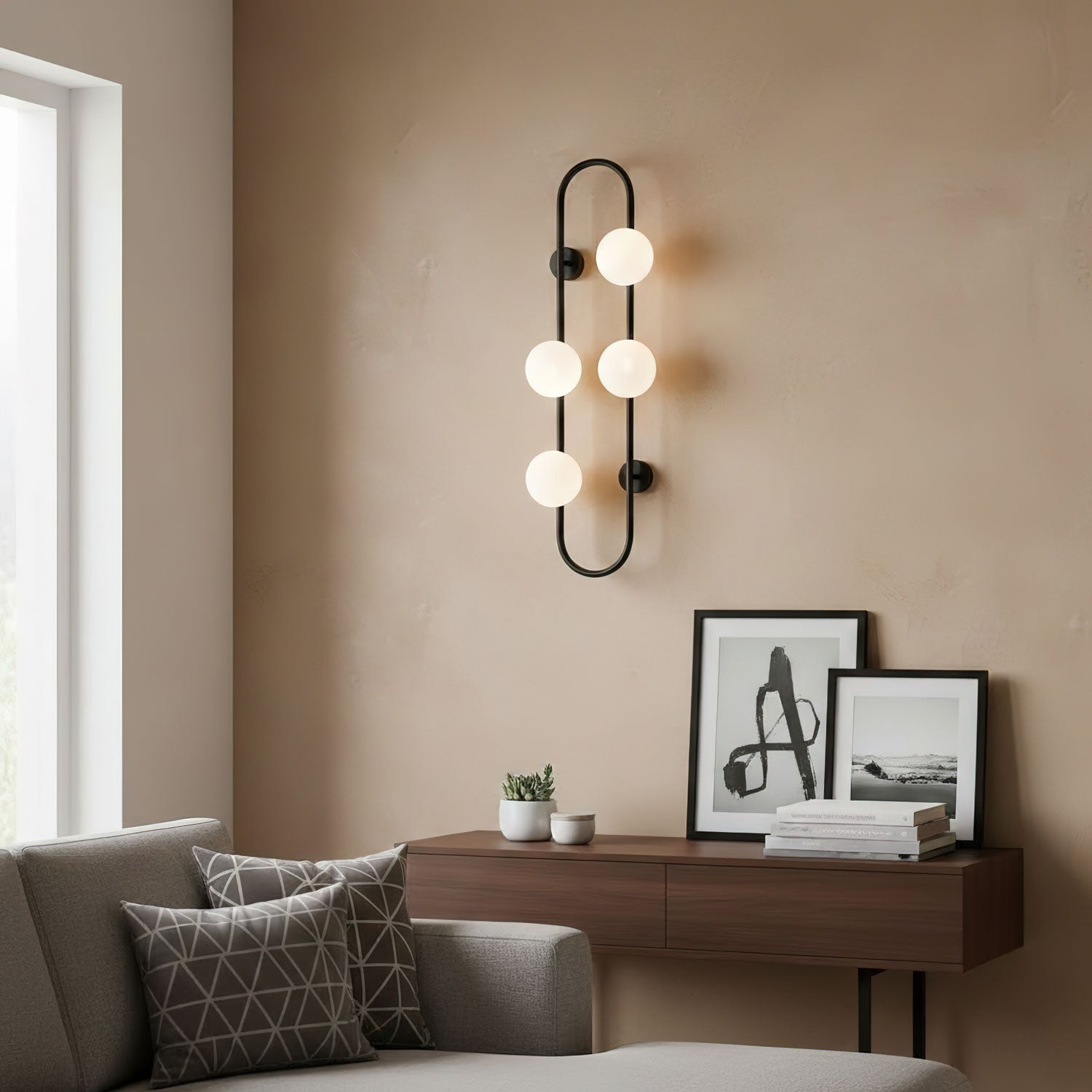 Viraaira Buch Wall Lamp