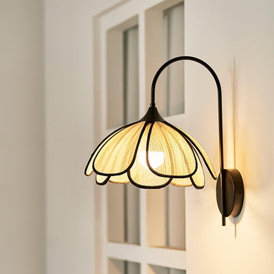 Ivsiliel Natural Burnt Petal Wall Lamp - Neutral Decor