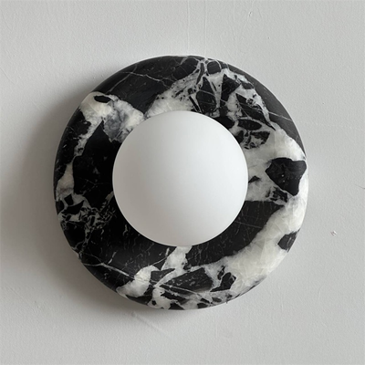 Uvinos Wall Lamp