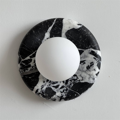 Uvinos Wall Lamp