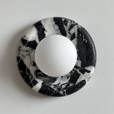 Uvinos Wall Lamp