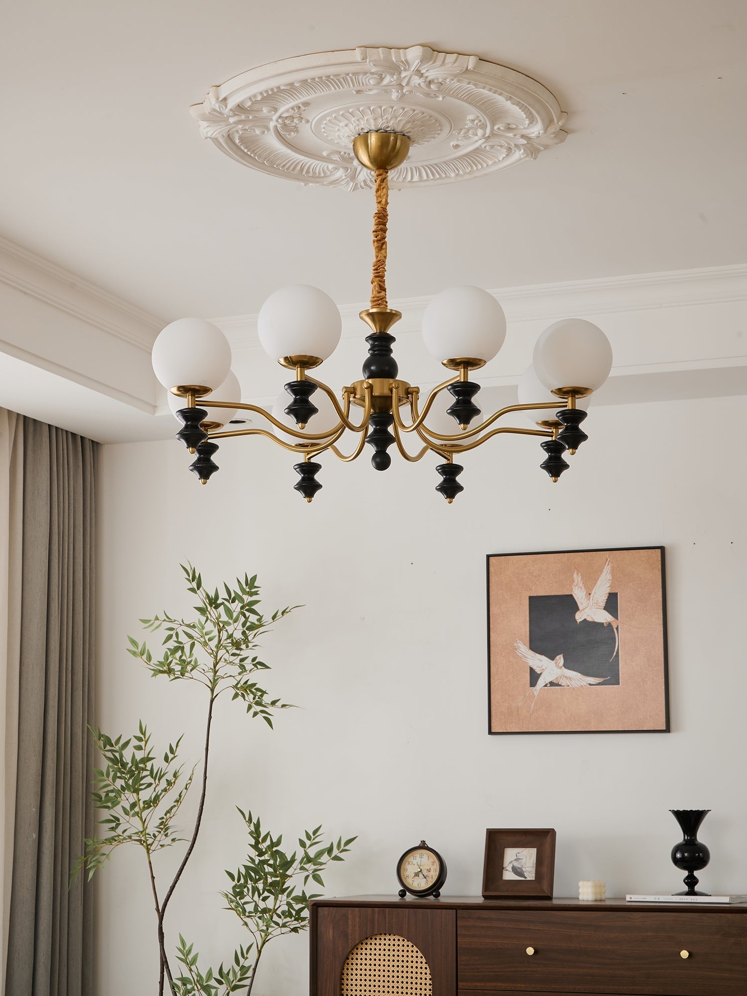 Ordore Traditional Elegance Vintage Wood Chandelier