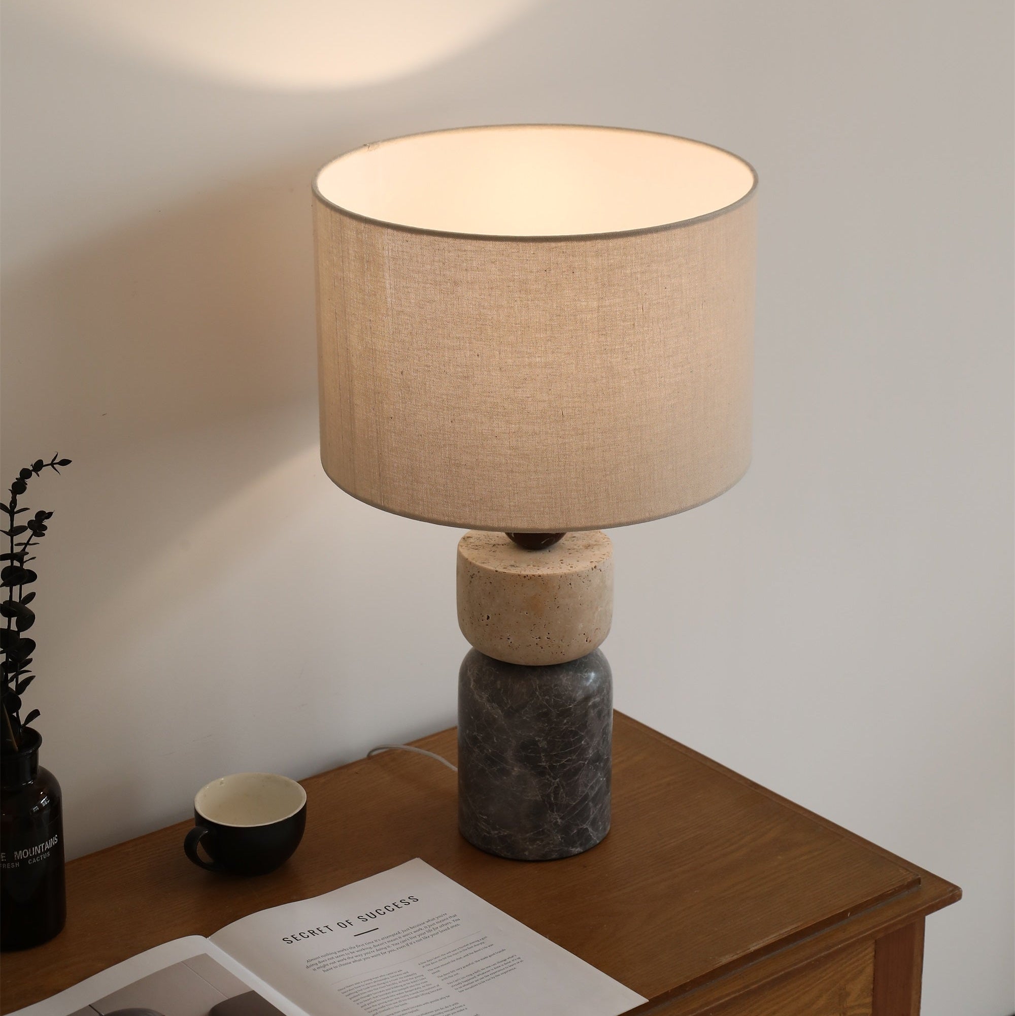 Orelisise Table Lamp